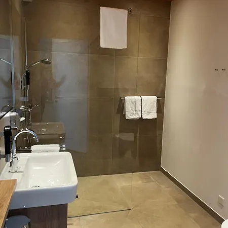 斯提维贝特酒店 吕丁豪森